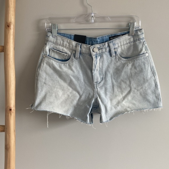 New Blank NYC Fulton Roll Up Shorts Sz 27 NWT - Picture 1 of 7